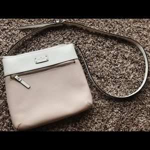 NWOT Kate Spade Crossbody Cement & White